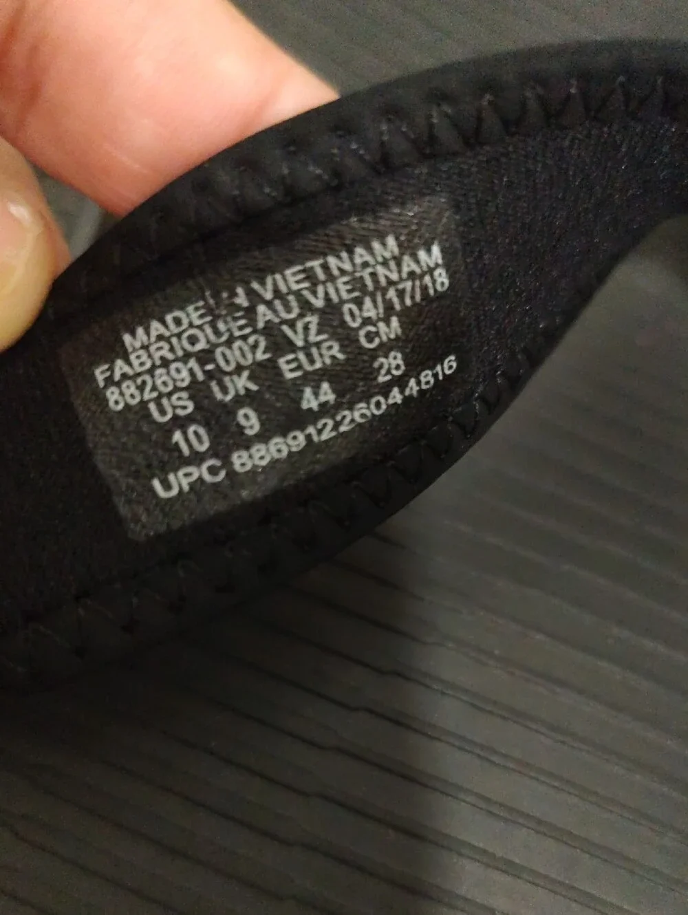 Nike Black Men’s Flip-Flop Sandals with White Swoosh
